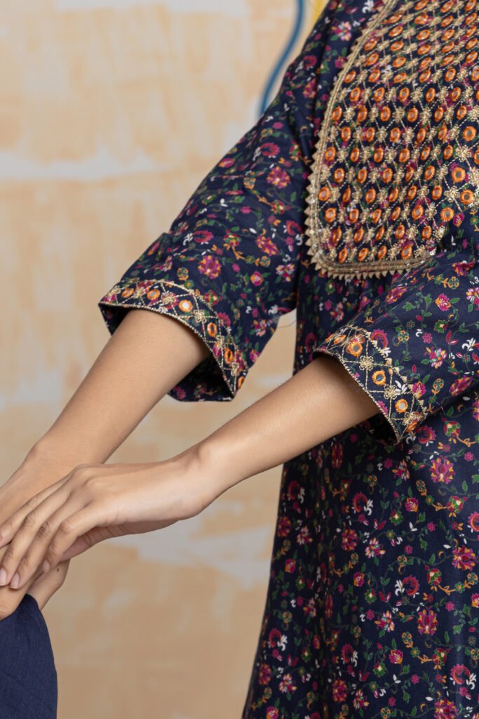 Yoke Floral Printed Cotton Kurta Pant Dupatta Set