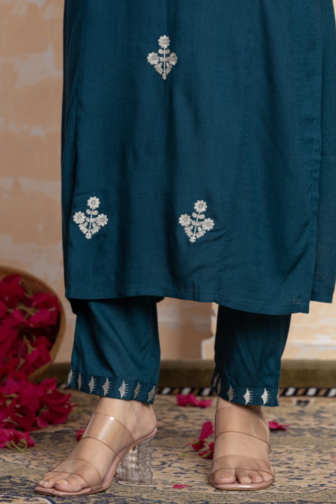 Embroidered Cotton Kurta Pant Dupatta Set