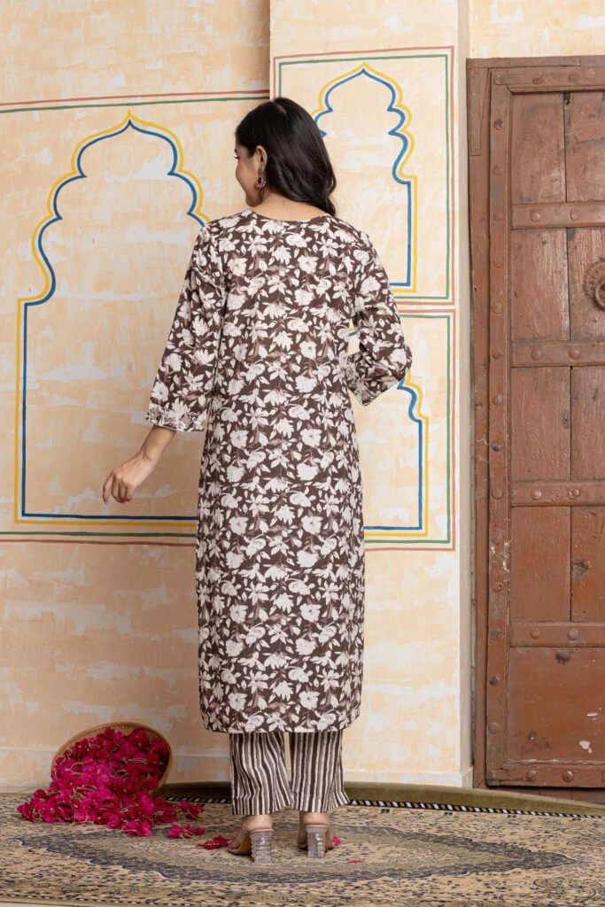 Print Embroidered Cotton Kurta Pant Dupatta Set