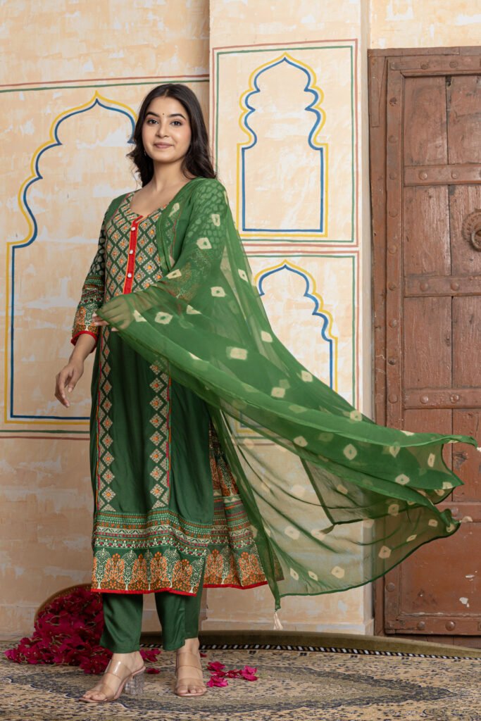 Green Printed Ethnic Cotton Kurta Pant Dupatta Set
