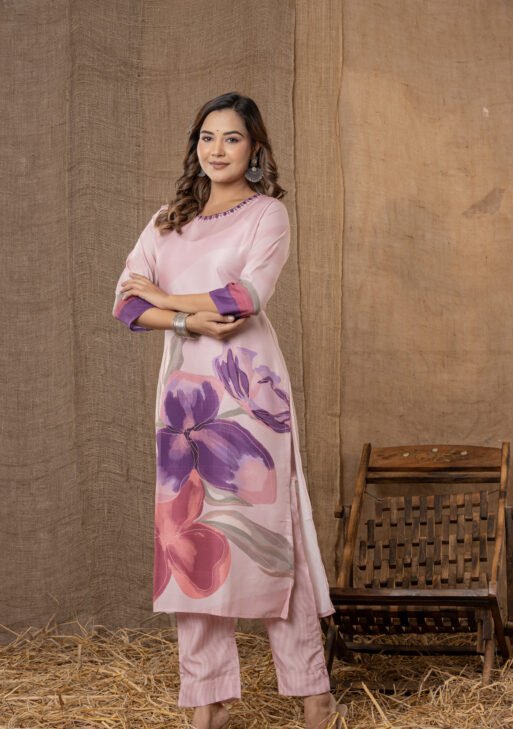 Women's Pink Bold Floral Printed Kurta Set