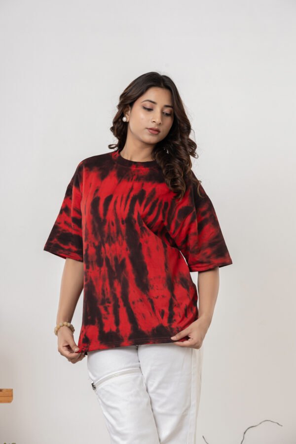 Teehance Women’s Red & Black Tie-Dye Oversized T-shirt