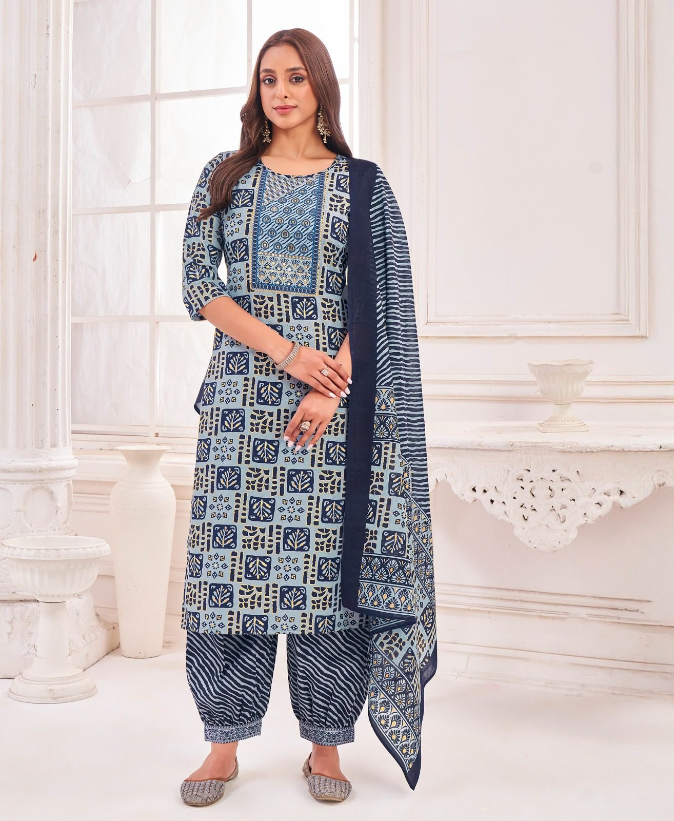 Women's Blue & Cream Geometric Printed Kurta Set with Patiala Pant & Dupatta